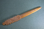 Нож для бумаг, деревянный. Русский стиль, начало XX века. Нож для бумаг, деревянный. Русский стиль, начало XX века.