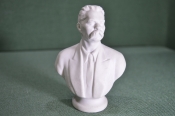 Бюст фарфоровый Бюст фарфоровый