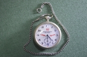 Часы карманные с шатленом Часы карманные с шатленом