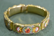 Браслет, браслетик с цветочным узором, камни. Дамское украшение, винтаж. Браслет, браслетик с цветочным узором, камни. Дамское украшение, винтаж.
