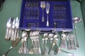 Столовые приборы, набор Столовые приборы, набор