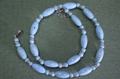 Бусы из голубого камня, бирюза, со вставками, стразами. Длина 47 см. Женское украшение. Бусы из голубого камня, бирюза, со вставками, стразами. Длина 47 см. Женское украшение.