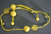 Бусы желтые шары. Длина 57 см. Пластик, стекло. Женское украшение. Бижутерия. Бусы желтые шары. Длина 57 см. Пластик, стекло. Женское украшение. Бижутерия.