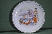 Тарелка фарфоровая сюжетная. Фарфор. Роспись. Старый Китай. 1950е. Тарелка фарфоровая сюжетная. Фарфор. Роспись. Старый Китай. 1950е.