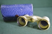 Бинокль театральный БТП, с кофром и паспортом. 1962 год. Бинокль театральный БТП, с кофром и паспортом. 1962 год.