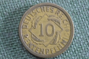 Монета 10 рентенпфеннигов 1924 года. Веймарская Республика. Веймар. Германия. Монета 10 рентенпфеннигов 1924 года. Веймарская Республика. Веймар. Германия.