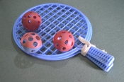 Ракетка для пляжного тенниса бадминтона. Набор 2 шт плюс 3 шара. Пластмасса. СССР. Ракетка для пляжного тенниса бадминтона. Набор 2 шт плюс 3 шара. Пластмасса. СССР.