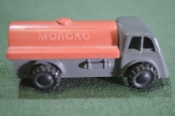 Игрушка машинка цистерна Игрушка машинка цистерна