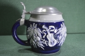Кружка пивная керамическая, с крышкой. Гитара, пиво. Керамика, Германия. Кружка пивная керамическая, с крышкой. Гитара, пиво. Керамика, Германия.