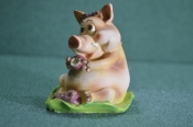 Статуэтка, фигурка Статуэтка, фигурка