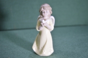 Статуэтка, фигурка фарфоровая Статуэтка, фигурка фарфоровая