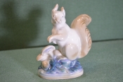 Статуэтка фарфоровая Статуэтка фарфоровая