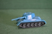 Танк синий, игрушка. На колесиках. Военная техника. Пластик. Танк синий, игрушка. На колесиках. Военная техника. Пластик.