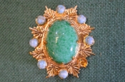 Брошь брошка. Зеленый камень. Латунь. Чехословакия. Брошь брошка. Зеленый камень. Латунь. Чехословакия.