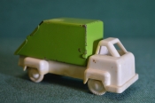 Машинка, модель игрушечная Машинка, модель игрушечная