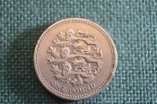Монета 1 фунт 2002 год. One pound. Три льва. Елизавета II, Великобритания. Монета 1 фунт 2002 год. One pound. Три льва. Елизавета II, Великобритания.