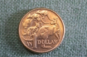 Монета 1 доллар 2000 год. One dollar. Кенгуру. Елизавета II, Австралия. Монета 1 доллар 2000 год. One dollar. Кенгуру. Елизавета II, Австралия.