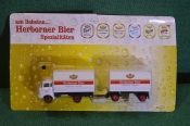 Модель, игрушка. Пивной грузовик, фура с прицепом. Реклама пива Herborner. Блистер. Китай Германия Модель, игрушка. Пивной грузовик, фура с прицепом. Реклама пива Herborner. Блистер. Китай Германия