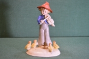 Статуэтка, фигурка фарфоровая Статуэтка, фигурка фарфоровая