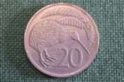 Монета 20 центов 1976 года. Птица Киви. Елизавета II. New Zealand. Новая Зеландия. Монета 20 центов 1976 года. Птица Киви. Елизавета II. New Zealand. Новая Зеландия.