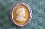 Камея старинная, Женская голова, девушка, женщина в профиль. Ручная работа. До 1917 года. Камея старинная, Женская голова, девушка, женщина в профиль. Ручная работа. До 1917 года.