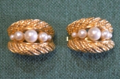 Серьги клипсы дизайнерские. Christian Dior. Жемчуг. Винтаж. Германия. #U 5 9 Серьги клипсы дизайнерские. Christian Dior. Жемчуг. Винтаж. Германия. #U 5 9